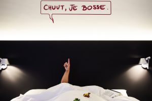 https://all.accor.com/B6D9